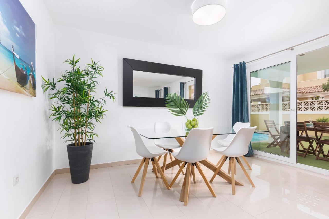 Home2Book Villa Fiona Private Pool & Wifi คอร์ราเลโฮ ภายนอก รูปภาพ