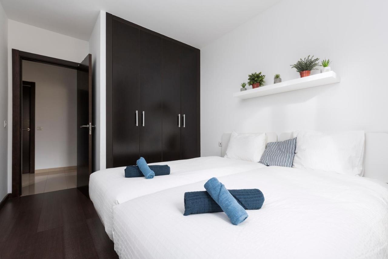 Home2Book Villa Fiona Private Pool & Wifi คอร์ราเลโฮ ภายนอก รูปภาพ